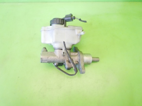 Pompa pompka hamulcowa VW GOLF V 1.9 TDI 03-09