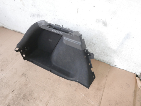 Tapicerka boczek bagażnika lewy tył HONDA CIVIC X FK6 HB 5D 15-19 Tapicerka boczek bagażnika lewy tył HONDA CIVIC X FK6 HB 5D 15-19