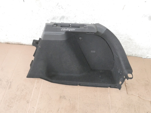 Tapicerka boczek bagażnika prawy tył HONDA CIVIC X FK6 HB 5D 15-19 Tapicerka boczek bagażnika prawy tył HONDA CIVIC X FK6 HB 5D 15-19