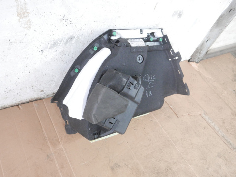 Tapicerka boczek bagażnika prawy tył HONDA CIVIC X FK6 HB 5D 15-19 Tapicerka boczek bagażnika prawy tył HONDA CIVIC X FK6 HB 5D 15-19