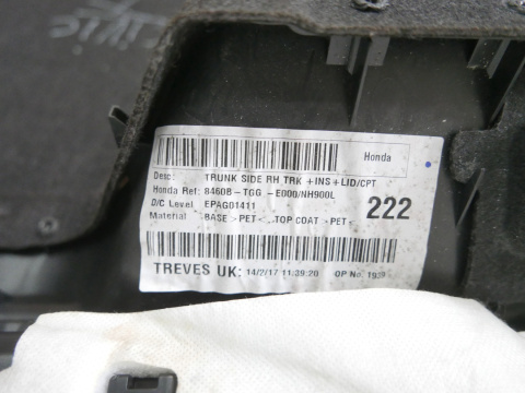 Tapicerka boczek bagażnika prawy tył HONDA CIVIC X FK6 HB 5D 15-19 Tapicerka boczek bagażnika prawy tył HONDA CIVIC X FK6 HB 5D 15-19