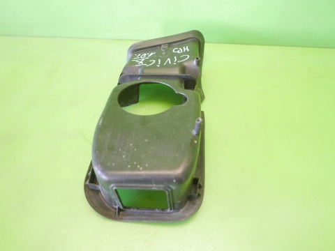 Ramka podstawa klapki wlewu paliwa HONDA CIVIC X FK6 HB 5D 15-19 Ramka podstawa klapki wlewu paliwa HONDA CIVIC X FK6 HB 5D 15-19
