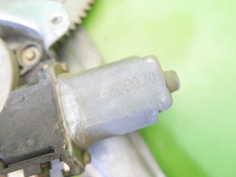 Mechanizm podnośnik szyby prawy tył HONDA CRV CR-V I RD1 5D 95-99 Mechanizm podnośnik szyby prawy tył HONDA CRV CR-V I RD1 5D 95-99