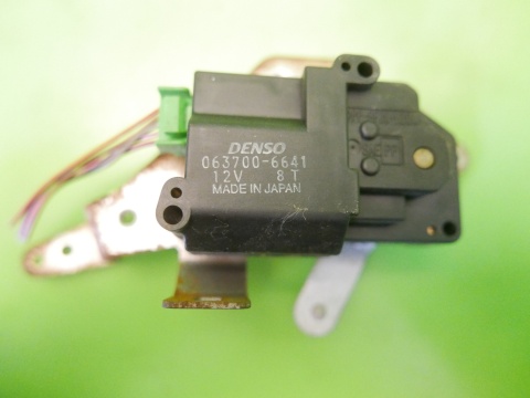Silniczek sterowania nawiewem 0637006641 HONDA CRV CR-V I RD1 95-99 Silniczek sterowania nawiewem 0637006641 HONDA CRV CR-V I RD1 95-99
