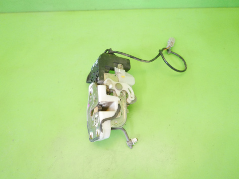 Centralny zamek prawy tył 2 pin HONDA CRV CR-V I RD1 95-99