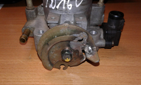 Przepustnica na linkę CF E0A0 HONDA CRV CR-V I RD1 2.0 95-99 Przepustnica na linkę CF E0A0 HONDA CRV CR-V I RD1 2.0 95-99
