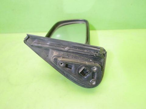 Lusterko zewnętrzne prawe 3 pin HONDA CRV CR-V I RD1 95-99 Lusterko zewnętrzne prawe 3 pin HONDA CRV CR-V I RD1 95-99