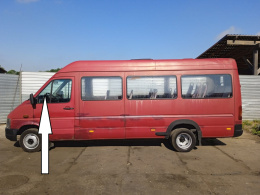 Szyba drzwiowa lewa przód mała trójkąt VW LT II LT46 L3H2 96-06