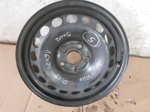 Felga stalowa 16'' 16X7 ET45 5X112 VW PASSAT B6 05-09 Felga stalowa 16'' 16X7 ET45 5X112 VW PASSAT B6 05-09