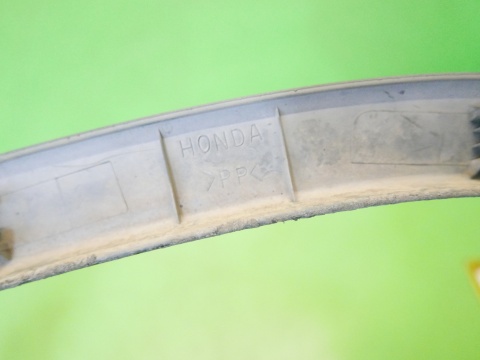 Listwa nakładka sierp lewa przód HONDA CRV CR-V I RD1 95-99