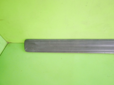 Listwa drzwiowa lewa przód HONDA CRV CR-V I RD1 95-99 Listwa drzwiowa lewa przód HONDA CRV CR-V I RD1 95-99
