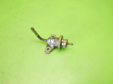 Zawór regulator ciśnienia paliwa HONDA CRV CR-V I RD1 2.0 B20B3 95-99 Zawór regulator ciśnienia paliwa HONDA CRV CR-V I RD1 2.0 B20B3 95-99