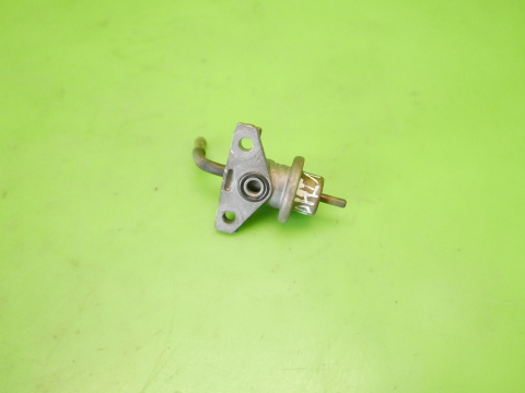 Zawór regulator ciśnienia paliwa HONDA CRV CR-V I RD1 2.0 B20B3 95-99 Zawór regulator ciśnienia paliwa HONDA CRV CR-V I RD1 2.0 B20B3 95-99