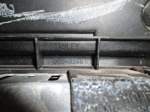 Lampka światło stop Stanley HONDA CRV CR-V I RD1 95-99 Lampka światło stop Stanley HONDA CRV CR-V I RD1 95-99
