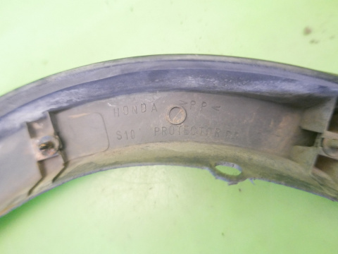 Listwa nakładka sierp lewa tył HONDA CRV CR-V I RD1 95-99 Listwa nakładka sierp lewa tył HONDA CRV CR-V I RD1 95-99