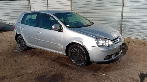 Pompowtrysk pomowtryskiwacz 038130073AG VW GOLF V 1.9 TDI 03-09 Pompowtrysk pomowtryskiwacz 038130073AG VW GOLF V 1.9 TDI 03-09