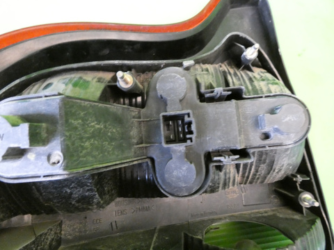 Lampa prawa tył tylna 8664080 VOLVO S60 I 00-04 Lampa prawa tył tylna 8664080 VOLVO S60 I 00-04
