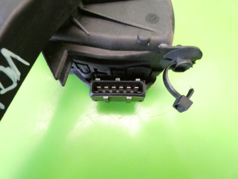Pedał potencjometr gazu 30636004 6PV00853701 VOLVO S60 I 2.4 D5 00-04 Pedał potencjometr gazu 30636004 6PV00853701 VOLVO S60 I 2.4 D5 00-04