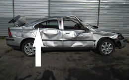 Szyba drzwiowa prawa tył mała VOLVO S60 I SEDAN 5D 00-04