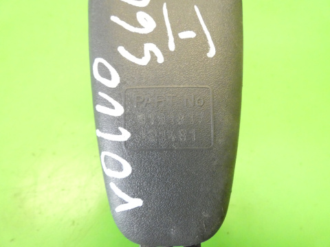 Zapięcie zatrzask pasa prawy przód VOLVO S60 I 00-04 Zapięcie zatrzask pasa prawy przód VOLVO S60 I 00-04