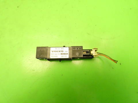 Czujnk uderzeniowy lewy tył 8622365 VOLVO S60 I 2.4 D5 00-04 Czujnk uderzeniowy lewy tył 8622365 VOLVO S60 I 2.4 D5 00-04