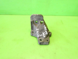 Łapa wspornik mocowanie silnika 8634123-2 VOLVO S60 I 2.4 D5 00-04