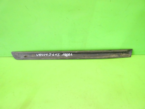 Listwa drzwiowa lewa tył VOLVO S60 I 00-04
