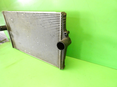 Chłodnica powietrza intercooler VOLVO S60 I 2.4 D5 00-04 Chłodnica powietrza intercooler VOLVO S60 I 2.4 D5 00-04