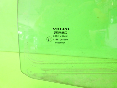Szyba drzwiowa lewa tył duża VOLVO S60 I SEDAN 5D 00-04 Szyba drzwiowa lewa tył duża VOLVO S60 I SEDAN 5D 00-04