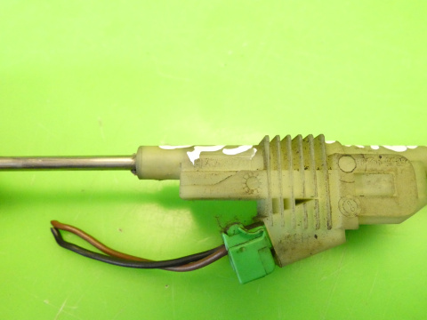 Czujnik pedału sprzęgła 9472979 VOLVO S60 I 2.4 D5 00-04 Czujnik pedału sprzęgła 9472979 VOLVO S60 I 2.4 D5 00-04