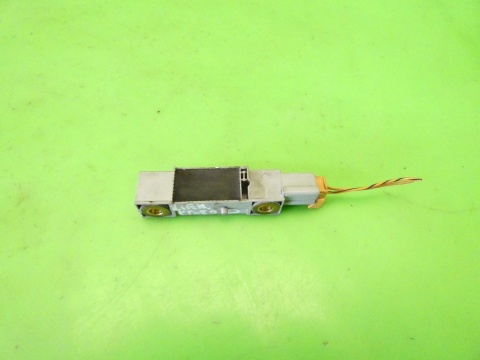 Czujnk uderzeniowy lewy przód 9452777 VOLVO S60 I 2.4 D5 00-04