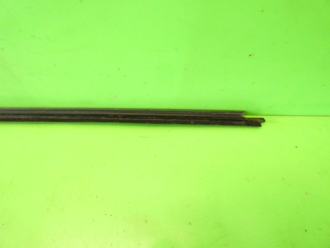 Listwa zgarniająca prawa przód VOLVO S60 I 00-04