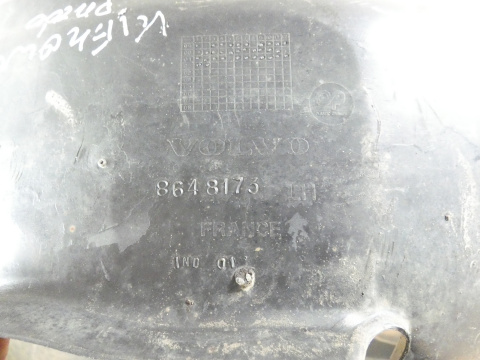 Nadkole lewe przód 8648173 VOLVO S60 I SEDAN 00-04 Nadkole lewe przód 8648173 VOLVO S60 I SEDAN 00-04