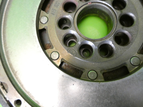 Sprzęgło koło dwumasowe tarcza docisk 41502210 VOLVO S60 I 2.4 D5 00-04 Sprzęgło koło dwumasowe tarcza docisk 41502210 VOLVO S60 I 2.4 D5 00-04