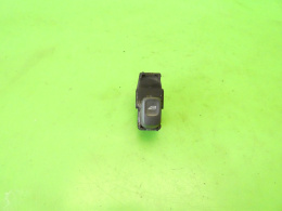 Przełącznik szyby prawy tył 9472275 VOLVO S60 I 00-04