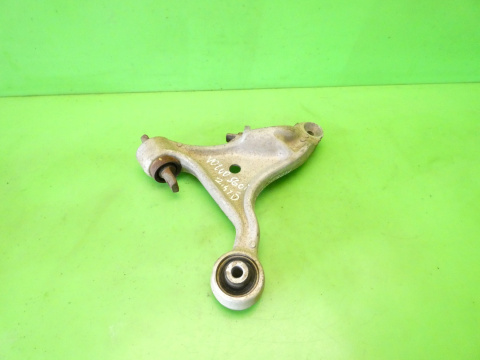 Wahacz prawy przód VOLVO S60 I 2.4 D5 00-04 Wahacz prawy przód VOLVO S60 I 2.4 D5 00-04