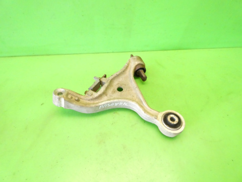 Wahacz prawy przód VOLVO S60 I 2.4 D5 00-04 Wahacz prawy przód VOLVO S60 I 2.4 D5 00-04
