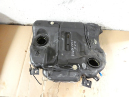 Zbiornik bak paliwa diesel 8671616 plastikowy VOLVO S60 I 2.4 D5 00-04