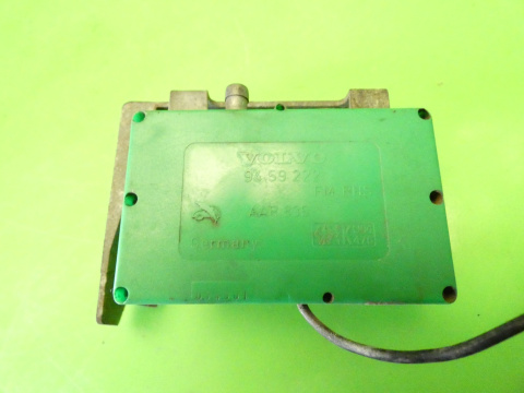Wzmacniacz anteny 9459222 VOLVO S60 I 2.4 D5 00-04 Wzmacniacz anteny 9459222 VOLVO S60 I 2.4 D5 00-04