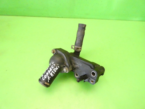 Króciec obudowa termostatu FORD TRANSIT CONNECT MK1 1.8 TDCI Króciec obudowa termostatu FORD TRANSIT CONNECT MK1 1.8 TDCI