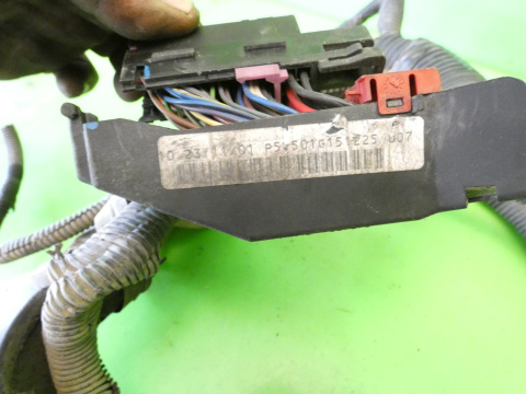 Wiązka instalacja silnika VOLVO S60 I 2.4 D5 00-04 Wiązka instalacja silnika VOLVO S60 I 2.4 D5 00-04