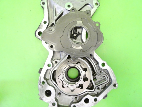 Pompa oleju XS4Q6F008BA FORD TRANSIT CONNECT MK1 1.8 TDCI Pompa oleju XS4Q6F008BA FORD TRANSIT CONNECT MK1 1.8 TDCI