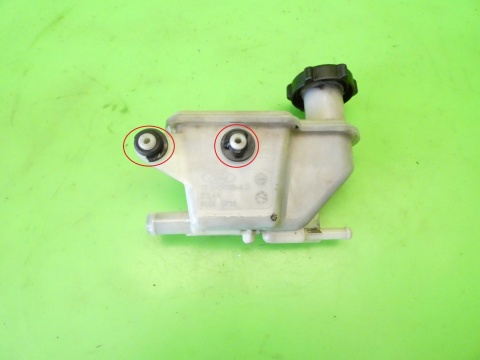Zbiorniczek płynu wspomagania 7T163R700AC FORD TRANSIT CONNECT MK1 1.8 TDCI