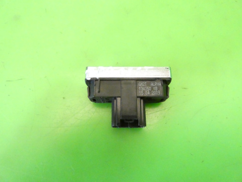 Przełącznik świateł awaryjnych 6M2T13A350AB FORD TRANSIT CONNECT MK1 FL Przełącznik świateł awaryjnych 6M2T13A350AB FORD TRANSIT CONNECT MK1 FL