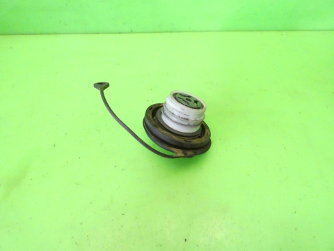 Korek wlewu paliwa diesel FORD TRANSIT CONNECT MK1 1.8 TDCI 09-13 Korek wlewu paliwa diesel FORD TRANSIT CONNECT MK1 1.8 TDCI 09-13