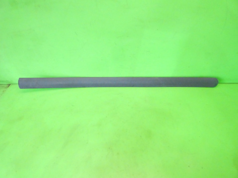 Listwa drzwiowa prawa przód FORD TRANSIT CONNECT MK1 FL 09-13