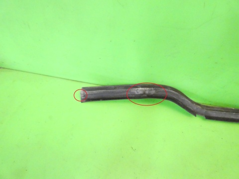 Listwa zgarniająca lewa przód FORD TRANSIT CONNECT MK1 FL 09-13