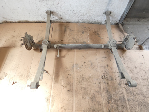 Belka oś zawieszenia resoory tył FORD TRANSIT CONNECT MK1 FL 1.8 TDCI 09-13 Belka oś zawieszenia resoory tył FORD TRANSIT CONNECT MK1 FL 1.8 TDCI 09-13