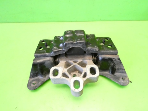 Poduszka skrzyni automat 5Q0199555AS VW GOLF VII GTI 2.0 TSI 12-16