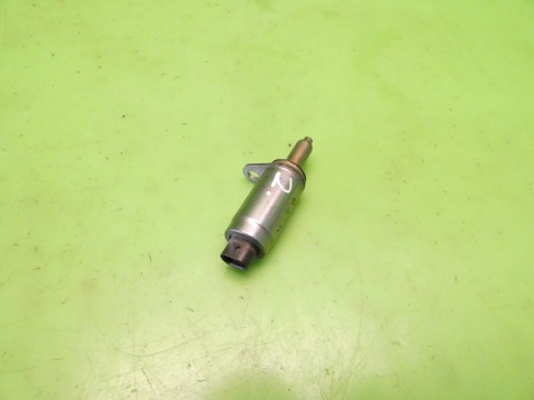 Nastawnik zawór nastawczy 06E103697K VW GOLF VII GTI 2.0 TSI 12-16